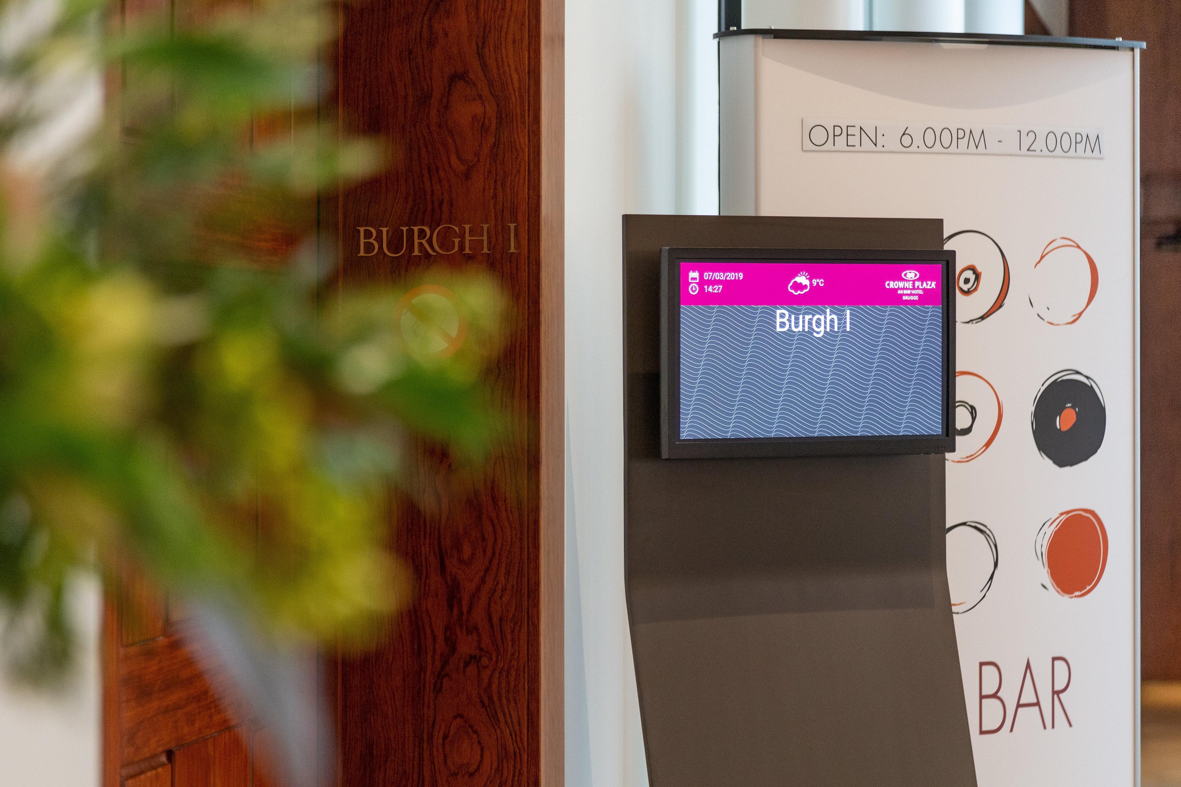 Crowne Plaza By Ihg