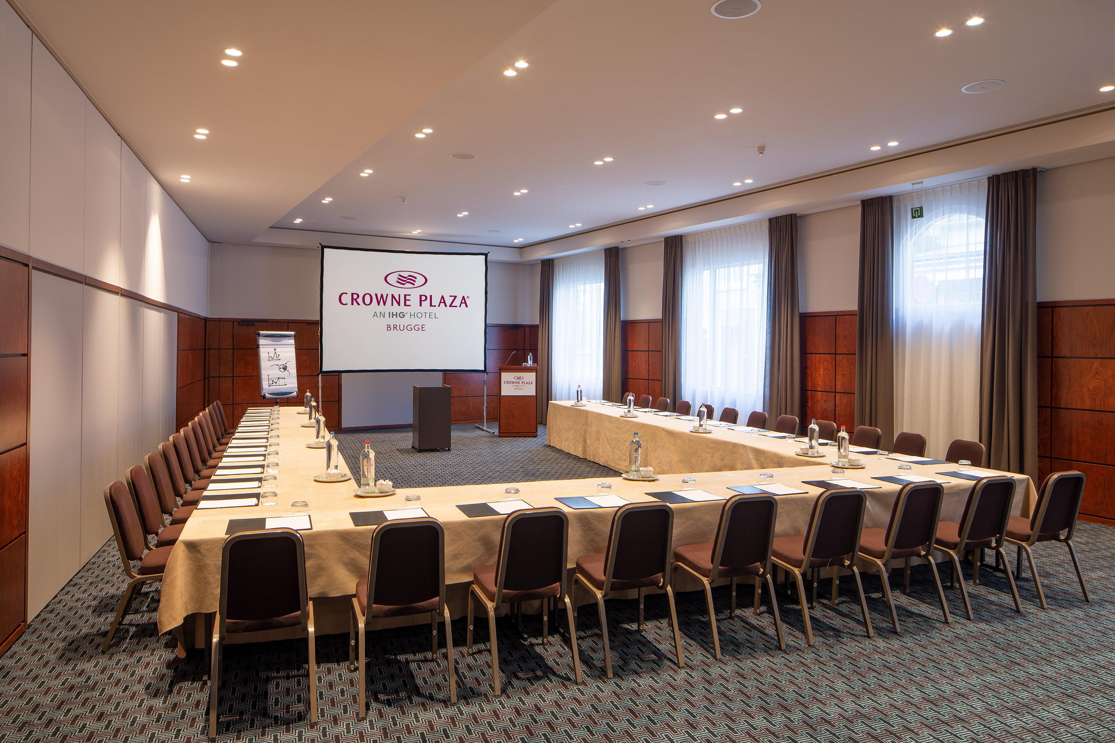 Crowne Plaza Brugge, An Ihg 4*