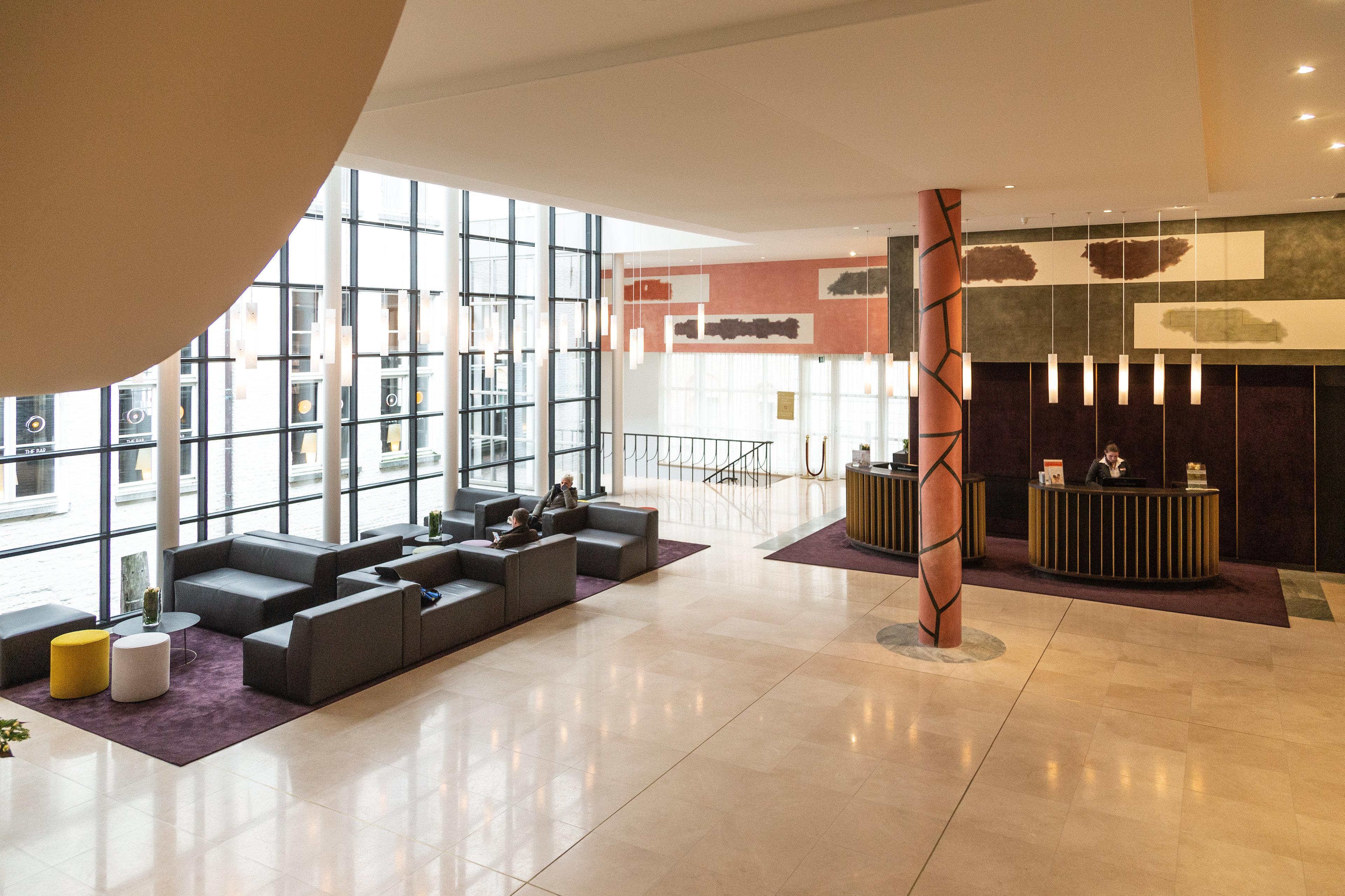 Crowne Plaza Brugge, An Ihg Hotel 4*