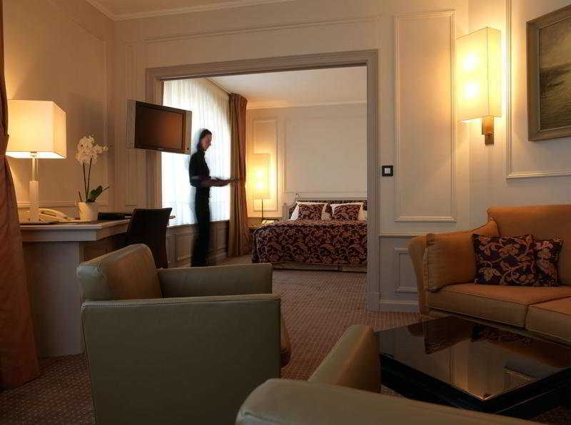Hotel Crowne Plaza Brugge, An Ihg 4*